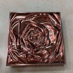 Smashbox w/Vlada limited edition highlighter